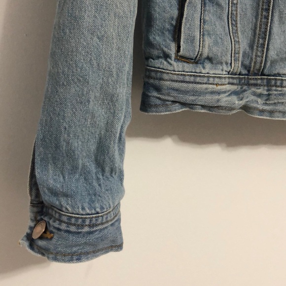 FOREVER 21 Distressed Denim Jacket Light-wash Blue - Picture 5 of 11